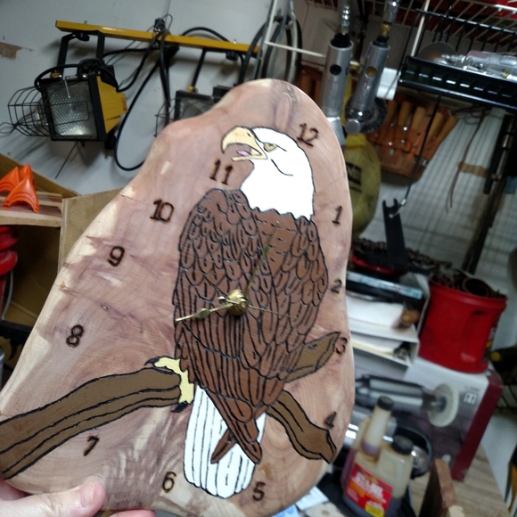 Hand Made Cedar Eagle Clock - Picture 2 of 2